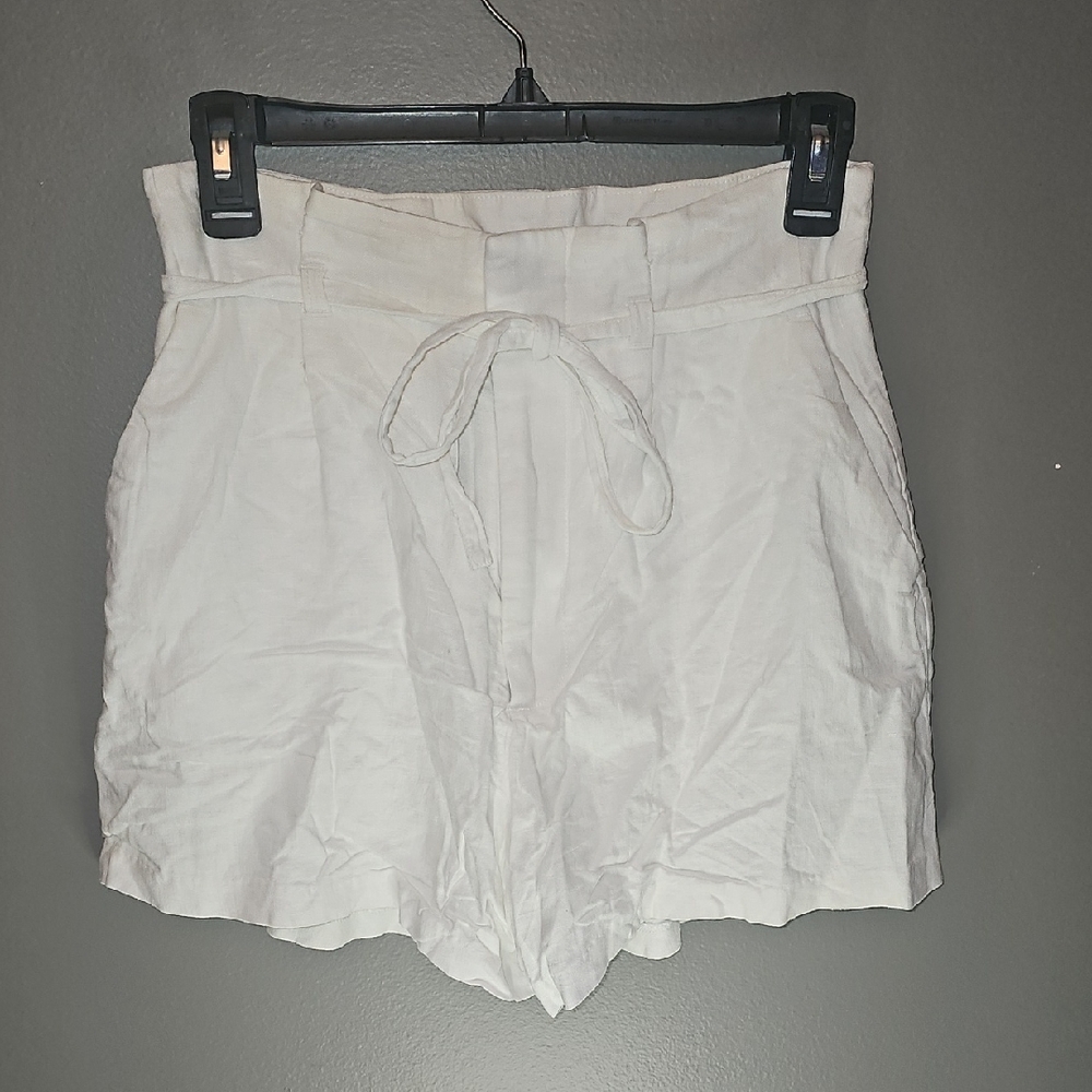 Abercrombie & Fitch High Waist White Shorts